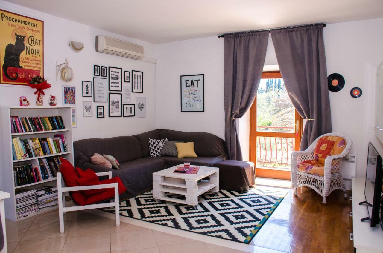 Apartment A&T Countryside Čilipi Extérieur photo