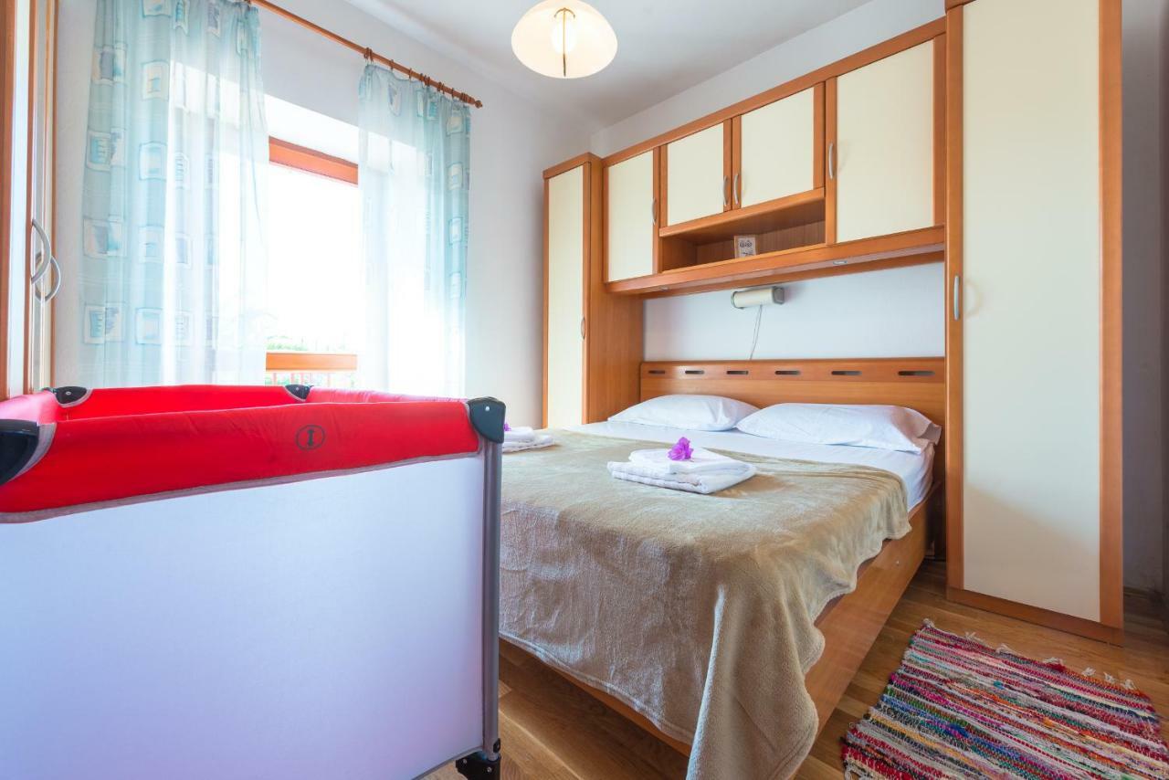Apartment A&T Countryside Čilipi Extérieur photo